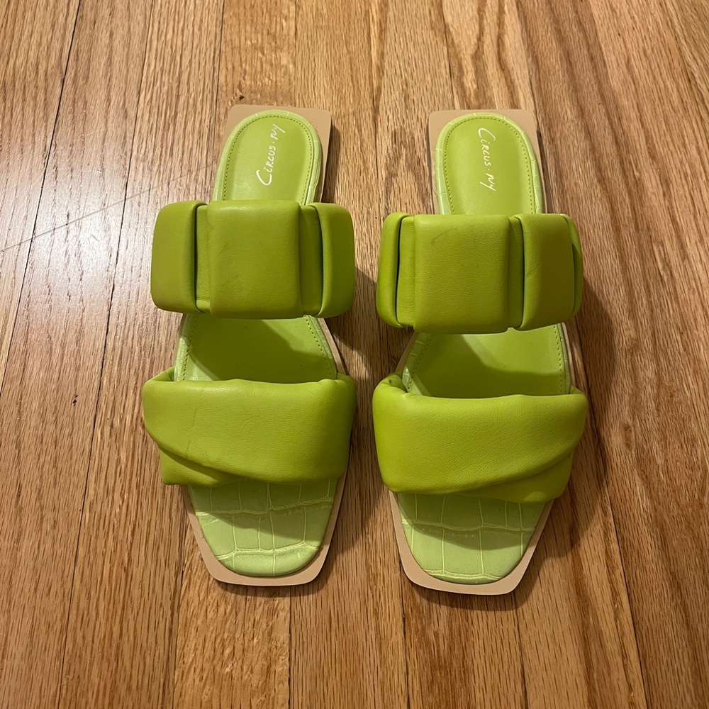 Like green circus brand slip on sandals